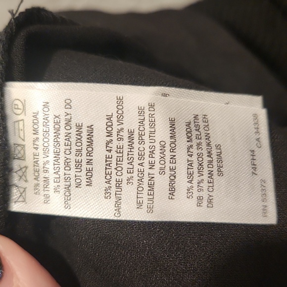 French Connection Black Cropped Pants Size 6! - Picture 4 of 10